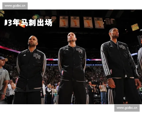 18 年前今日:马刺横扫骑士夺冠,邓肯对詹姆斯说出那句经典 “未来是你的” 18 年前今日:马刺横扫骑士夺冠,邓肯对詹姆斯说出那句经典 “未来是你的”